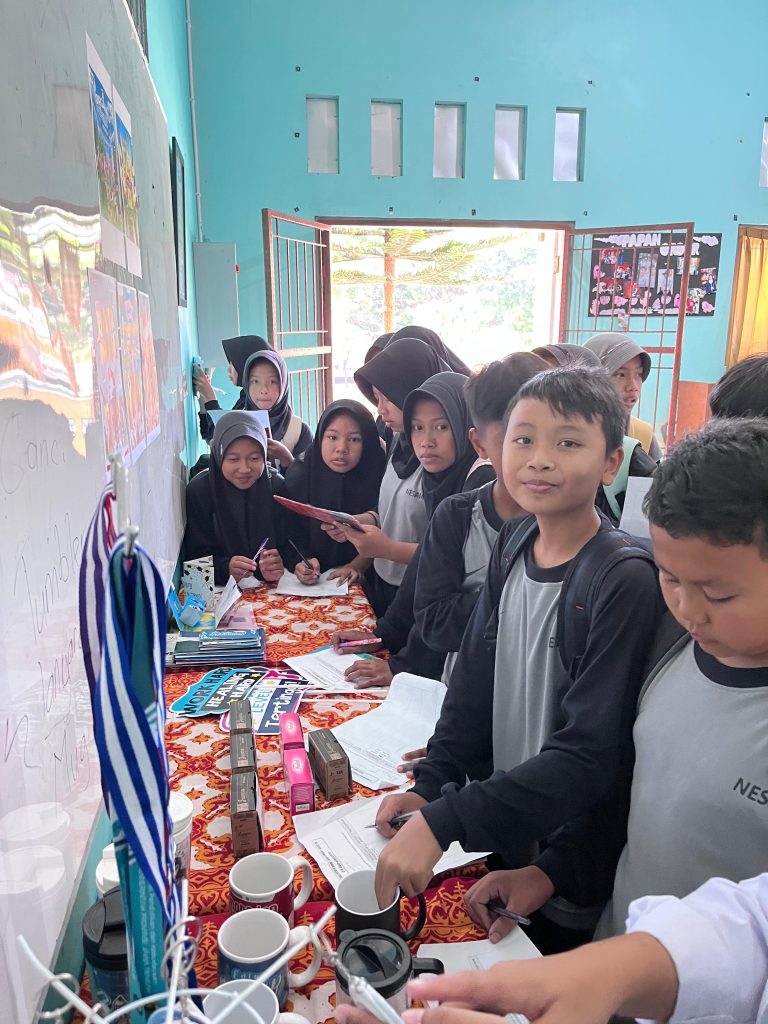 EDUTOUR OLEH SMP NEGERI 1 JUMO DALAM RANGKA PELAKSANAAN P5 DI SMK NEGERI BANSARI