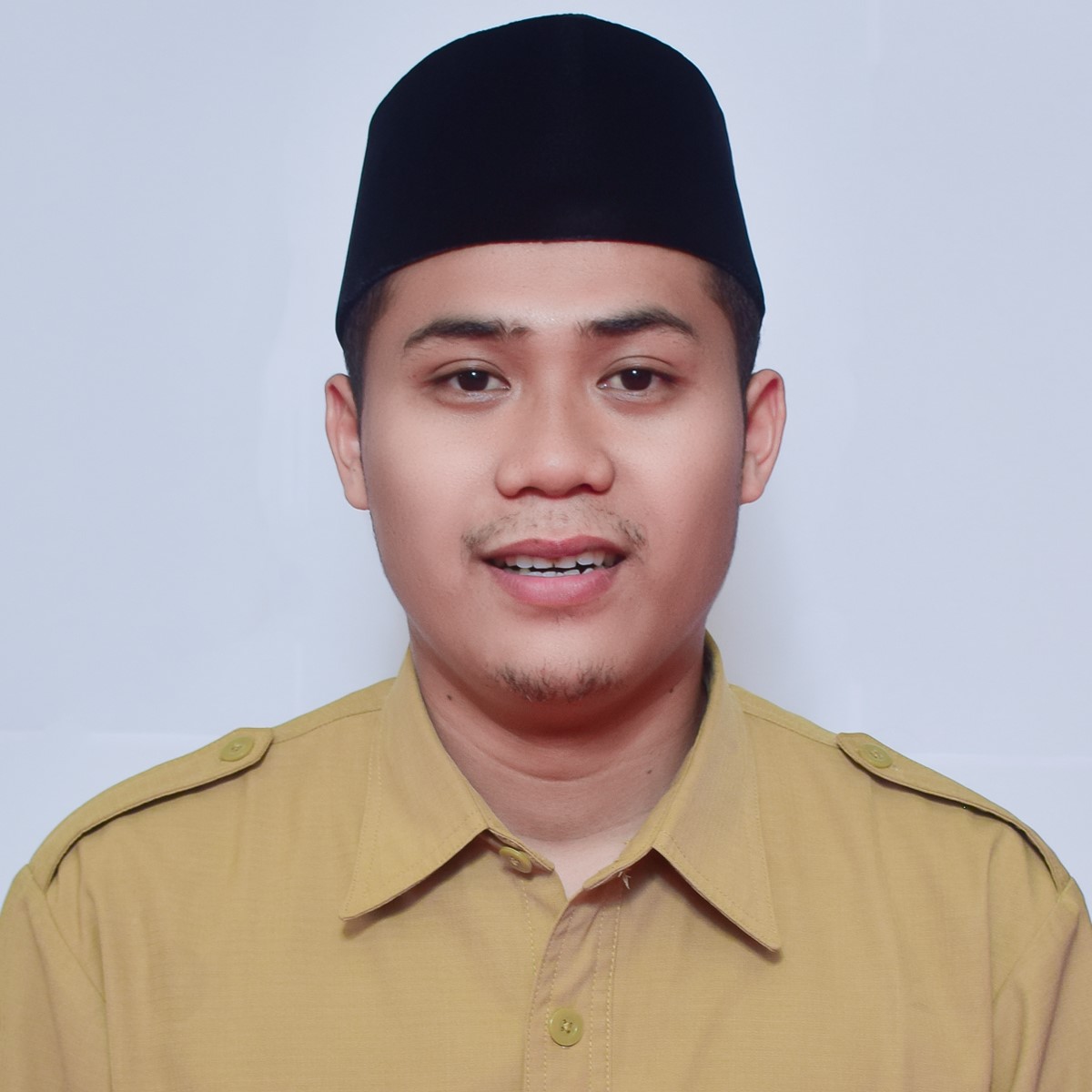 Arfan Sodik, S.Pd.l